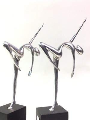 Lot 21 - PAIR OF ART DECO STYLE FIGURES