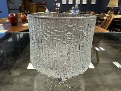 Lot 563 - TAPIO WIRKKALA (FINNISH, 1915-85) FOR IITTALA, SET OF SIX 'ULTIMA THULE' TUMBLERS AND PITCHER