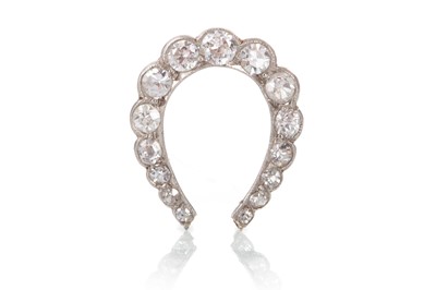 Lot 510 - CERTIFICATED DIAMOND DROP EARRING