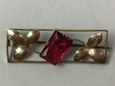 Lot 238 - TWO GEM SET BAR BROOCHES