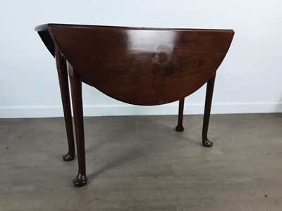 Lot 175 - MAHOGANY DROP LEAF DINING TABLE