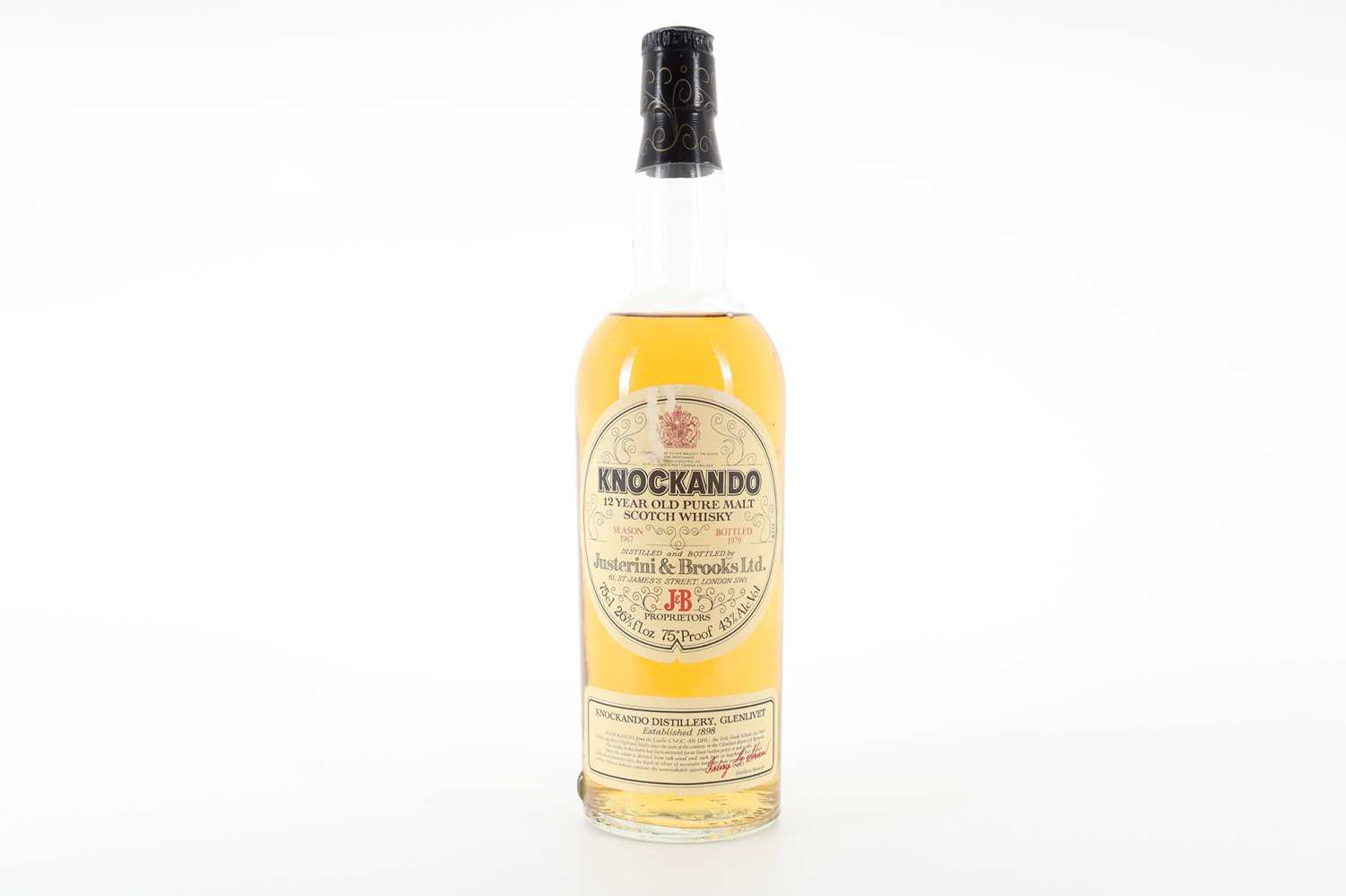 Lot 109 - KNOCKANDO 1967 12 YEAR OLD 75CL