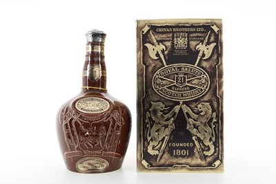 Lot 148 - CHIVAS ROYAL SALUTE 21 YEAR OLD BROWN DECANTER 75CL