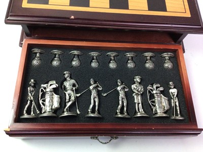 Lot 408 - GOLF THEMED CHESS SET