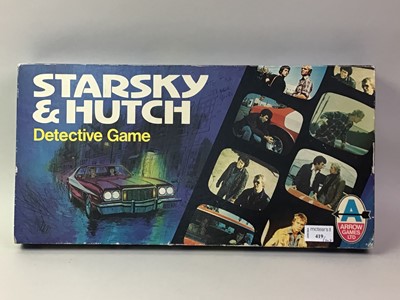 Lot 419 - STARSKY & HUTCH BOARD GAME