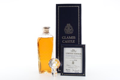 Lot 188 - GLAMIS CASTLE 25 YEAR OLD DECANTER FOR THE QUEEN MOTHER'S 90TH BIRTHDAY 75CL