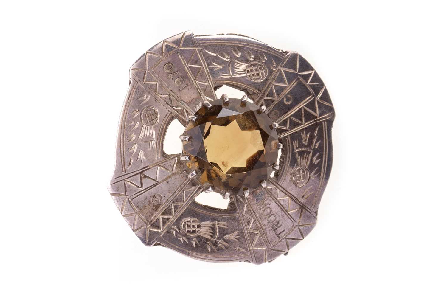 Lot 1050 - RARE AND IMPRESSIVE: SEAN CONNERY 1970 TROON PRO-AM GOLF TOURNAMENT SILVER BROOCH