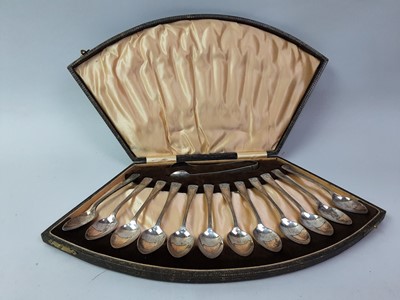 Lot 499 - SET OF TWELVE PLATED TEASPOONS AND TONGS