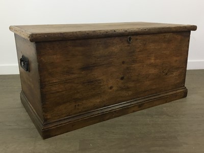 Lot 579 - PINE BLANKET CHEST