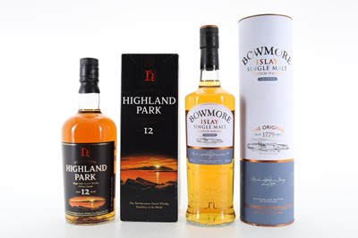 Lot 142 - HIGHLAND PARK 12 YEAR OLD 2000S AND BOWMORE LEGEND