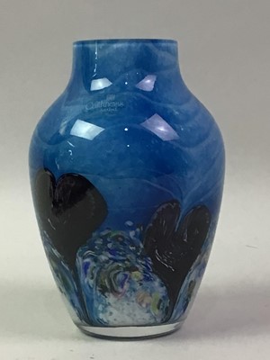 Lot 682 - CAITHNESS GLASS VASE