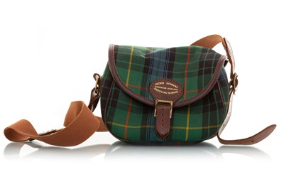 Lot 1107 - LEATHER BOUND SHOOTING BAG