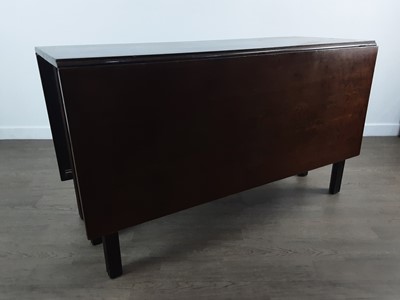 Lot 288 - MAHOGANY DROP LEAF DINING TABLE