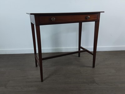 Lot 776 - MAHOGANY HALL TABLE