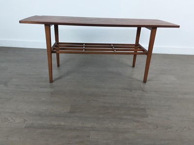 Lot 376 - NATHAN TEAK COFFEE TABLE