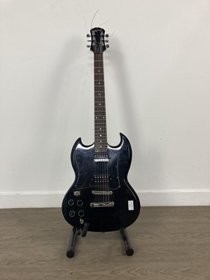 Lot 997 - GIBSON EPIPHONE SIX STRING ELECTRIC GUITAR