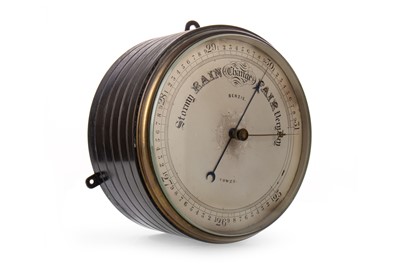 Lot 1020 - VICTORIAN WHEEL BAROMETER