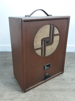 Lot 402 - ART DECO STYLE SPEAKER BOX