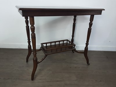 Lot 461 - LATE VICTORIAN OAK OCCASIONAL TABLE