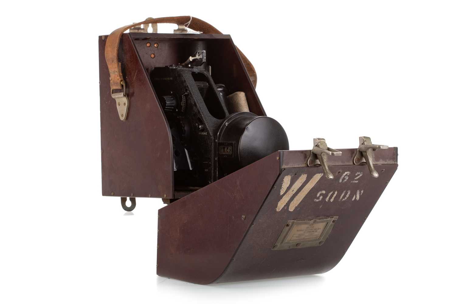 Lot 618 - R.A.F. BUBBLE SEXTANT MK.IX A