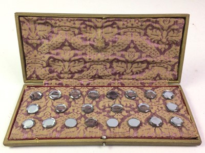 Lot 320 - SET OF ART DECO BUTTONS