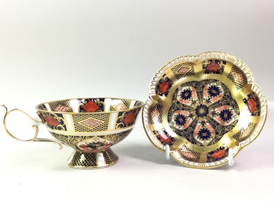 Lot 426 - GROUP OF ROYAL CROWN DERBY IMARI CERAMICS.