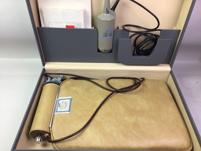 Lot 376 - NIAGARA CYCLOPAD MASSAGE PAD AND HAND UNIT