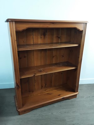 Lot 359 - PINE OPEN BOOKCASE