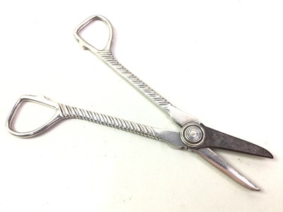 Lot 350 - PAIR OF AMERICAN SILVER PLATED GRAPE SCISSORS