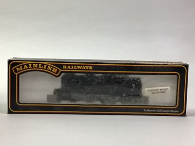 Lot 496 - COLLECTION OF MODEL RAILWAY EQUIPMENT