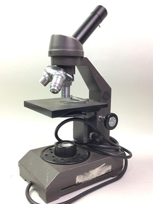 Lot 497 - SWIFT INSTRUMENTS ELECTRIC MICROSCOPE