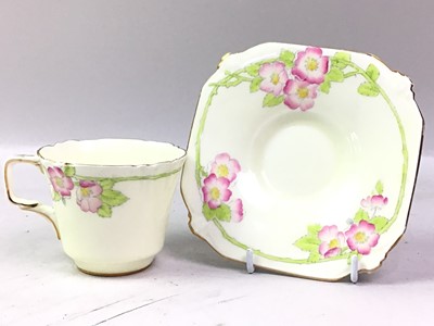 Lot 580 - PARAGON PART TEA SERVICE