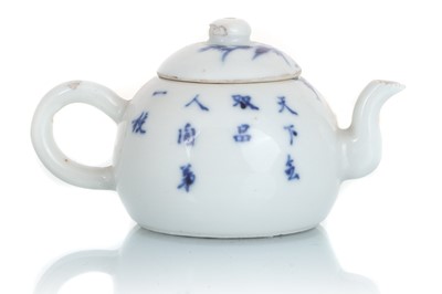 Lot 1435 - CHINESE BLUE AND WHITE TEAPOT