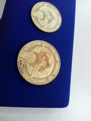 Lot 67 - BATTLE OF BRITAIN GOLD MEDAL TRIO