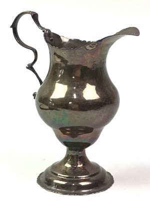 Lot 628 - GEORGE III SILVER BALUSTER CREAM JUG