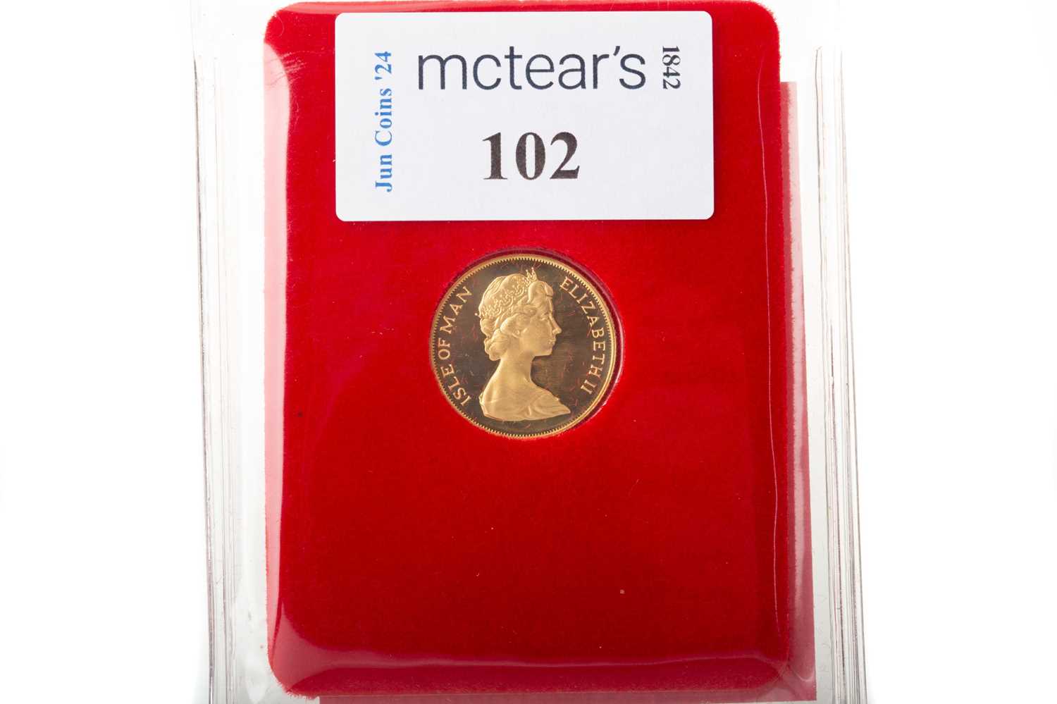 Lot 102 - ELIZABETH II ISLE OF MAN GOLD HALF SOVEREIGN