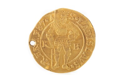 Lot 104 - RUDOLPH OF HUNGARY GOLD HAMMERED COIN