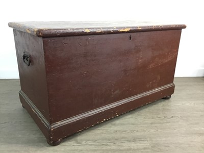 Lot 659 - VICTORIAN PINE BLANKET CHEST