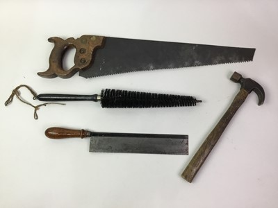 Lot 664 - GROUP OF VINTAGE TOOLS