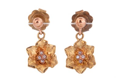 Lot 405 - CLOGAU DIAMOND FLOWER CLUSTER EARRINGS