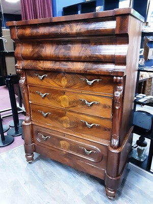 Lot 697 - VICTORIAN MAHOGANY OGEE CHEST