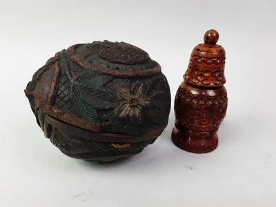 Lot 745 - COQUILLA NUT POUNCE POT / SPICE SHAKER