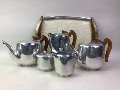 Lot 330 - PICQUOT WARE FIVE PIECE TEA SERVICE