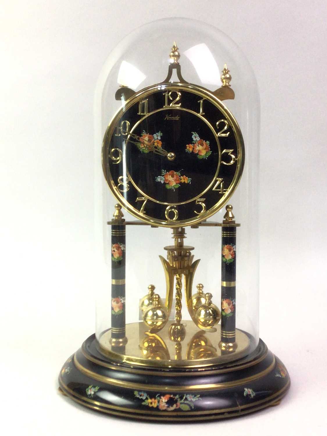Lot 27 - KUNDA ANNIVERSARY CLOCK