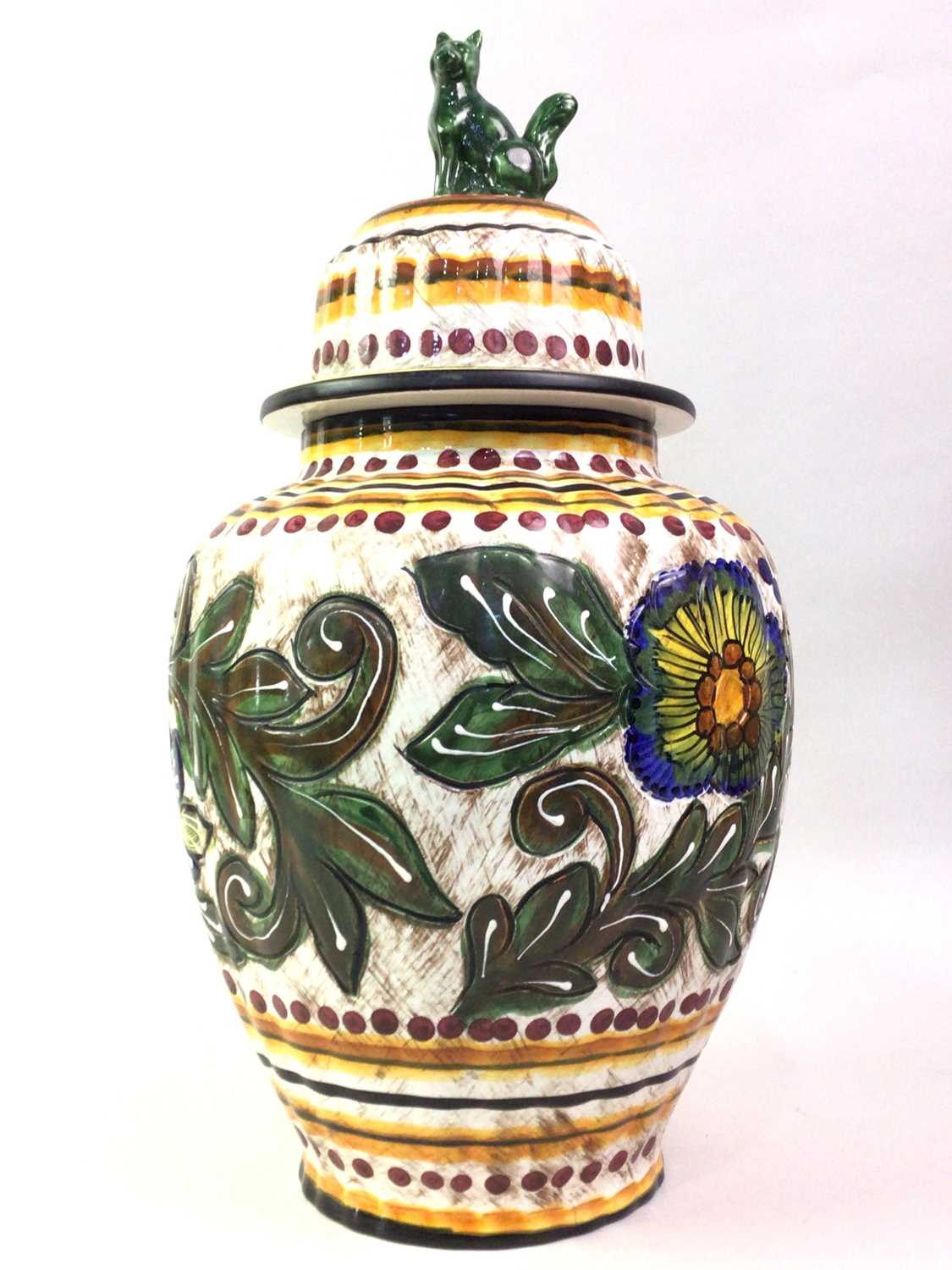Lot 71 - LARGE CERAMIC URN