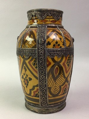 Lot 71 - LARGE CERAMIC URN