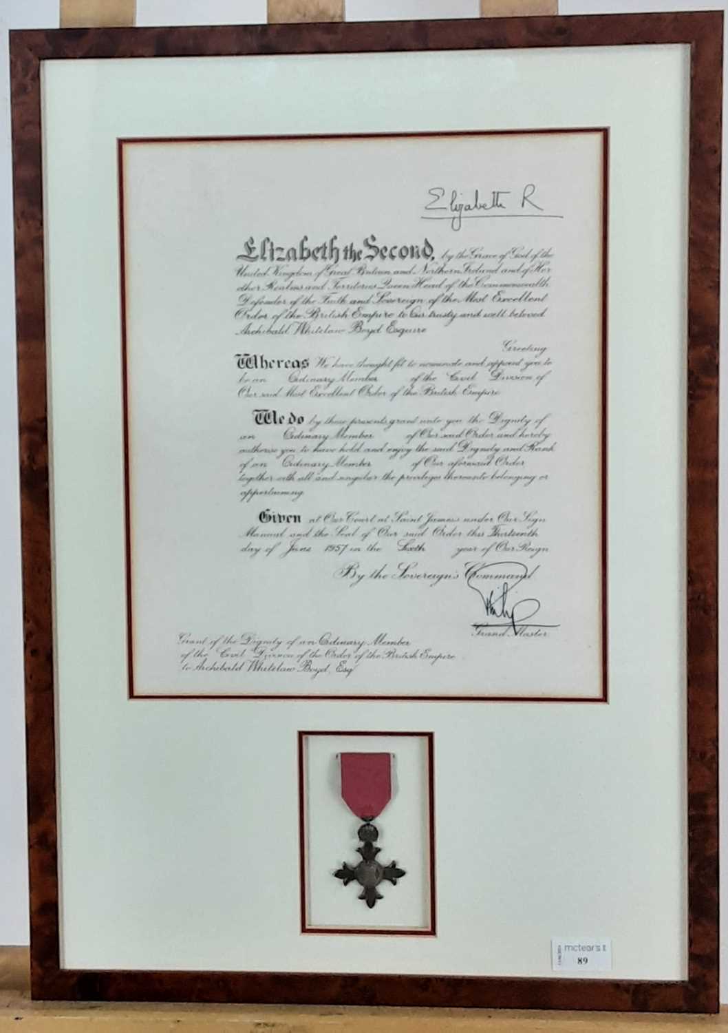 Lot 89 - O.B.E MEDAL