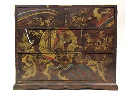 Lot 142 - JAPANESE LACQUERED TABLE TOP CHEST