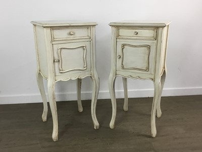 Lot 201 - WHITE PAINTED DRESSING TABLE