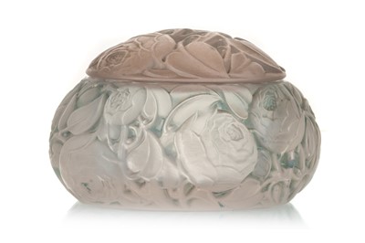 Lot 405 - RENÉ LALIQUE (FRENCH 1860-1945), CLEAR AND FROSTED GLASS DINARD BOX